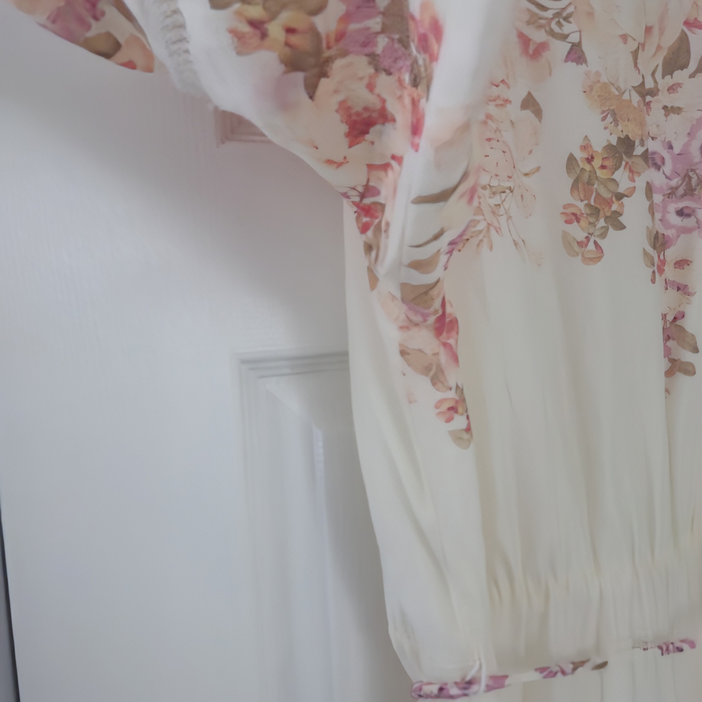 Floral Cream Dress - Ever New - Picture 3 of 11